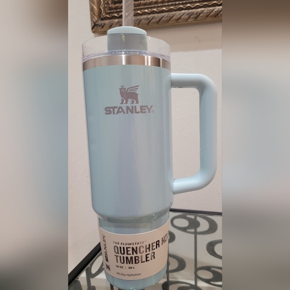 Stanley Quencher H2.0 Tumbler in Soft Blue - Picture 1 of 8